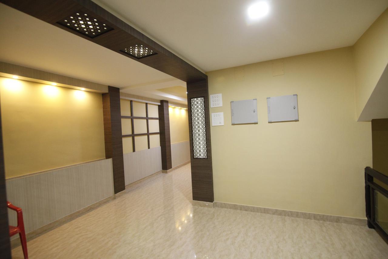 Hotel Kasi Inn Thanjavur Exterior photo